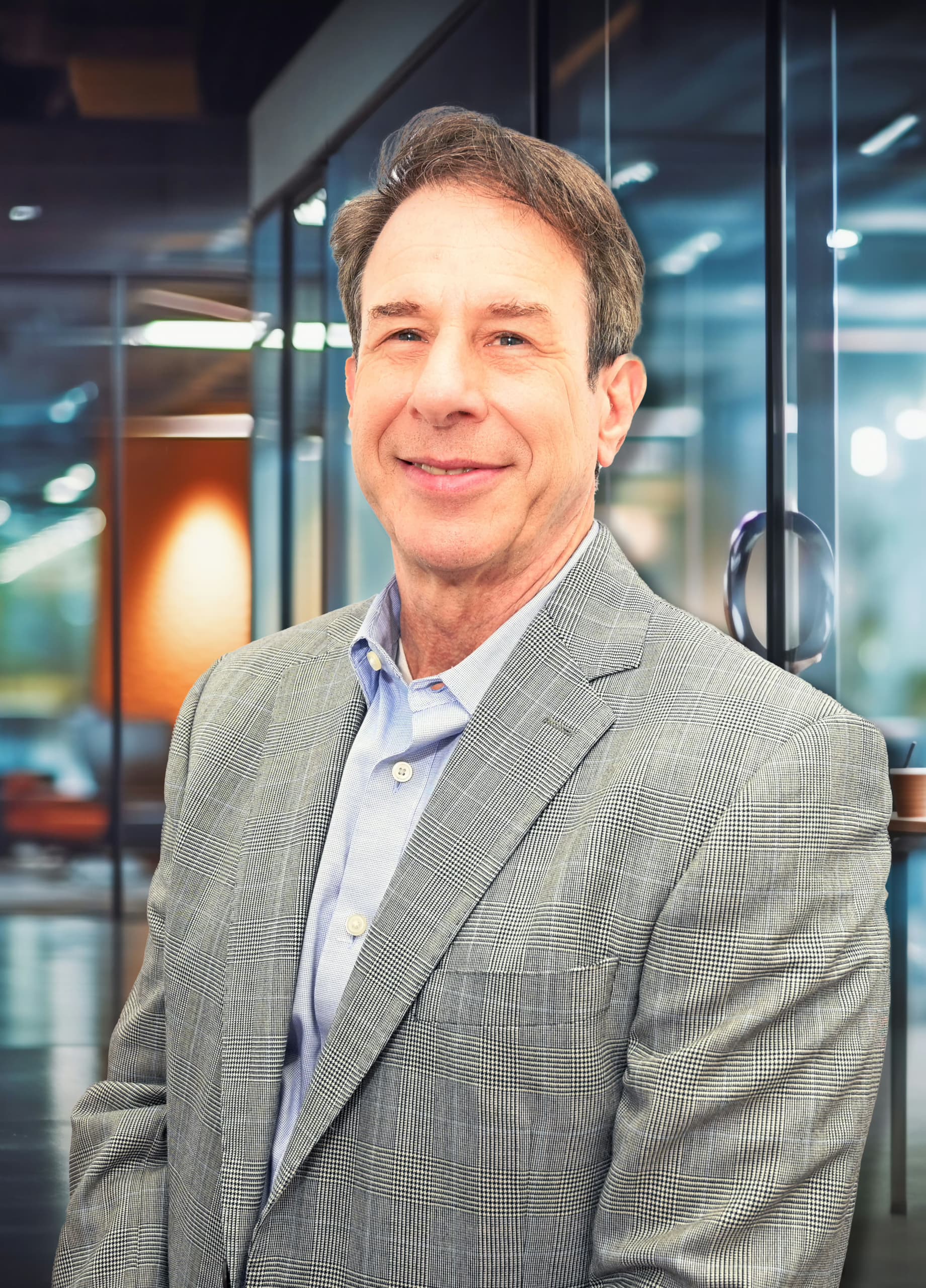 Portrait of Ross Weinick
